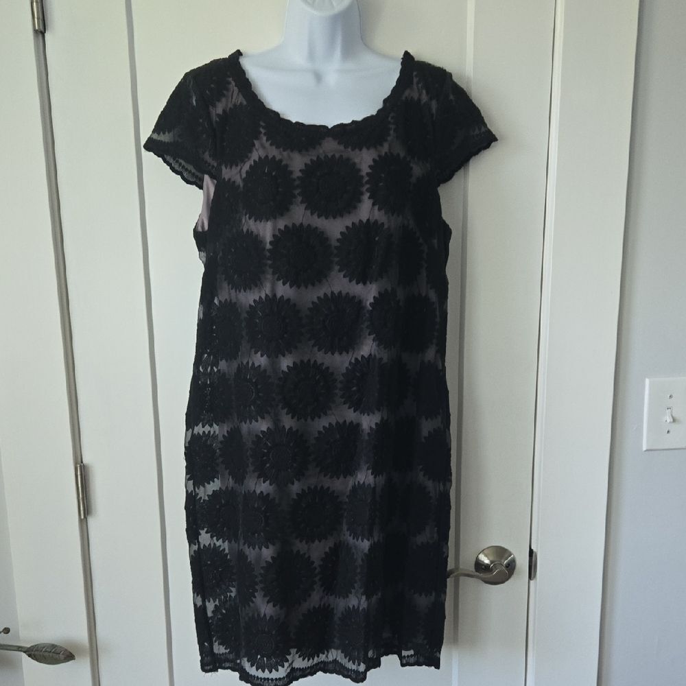 Betsey Johnson Black and White Sheath Mini Dress with Scoop Neck
